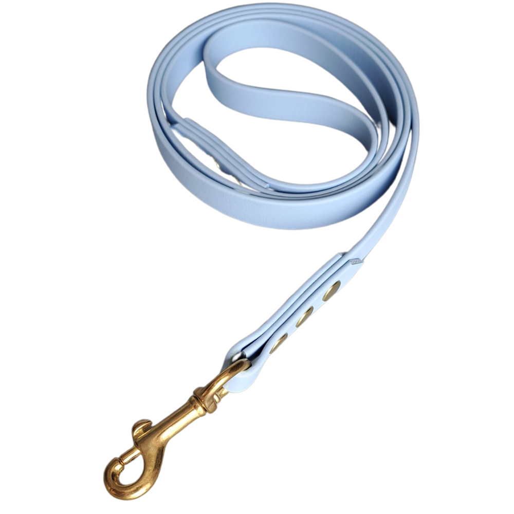 Lichtblauwe waterproof biothane leiband