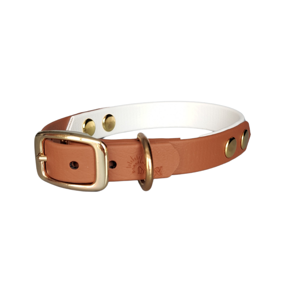 waterdichte halsband bruin wit met gouden hardware