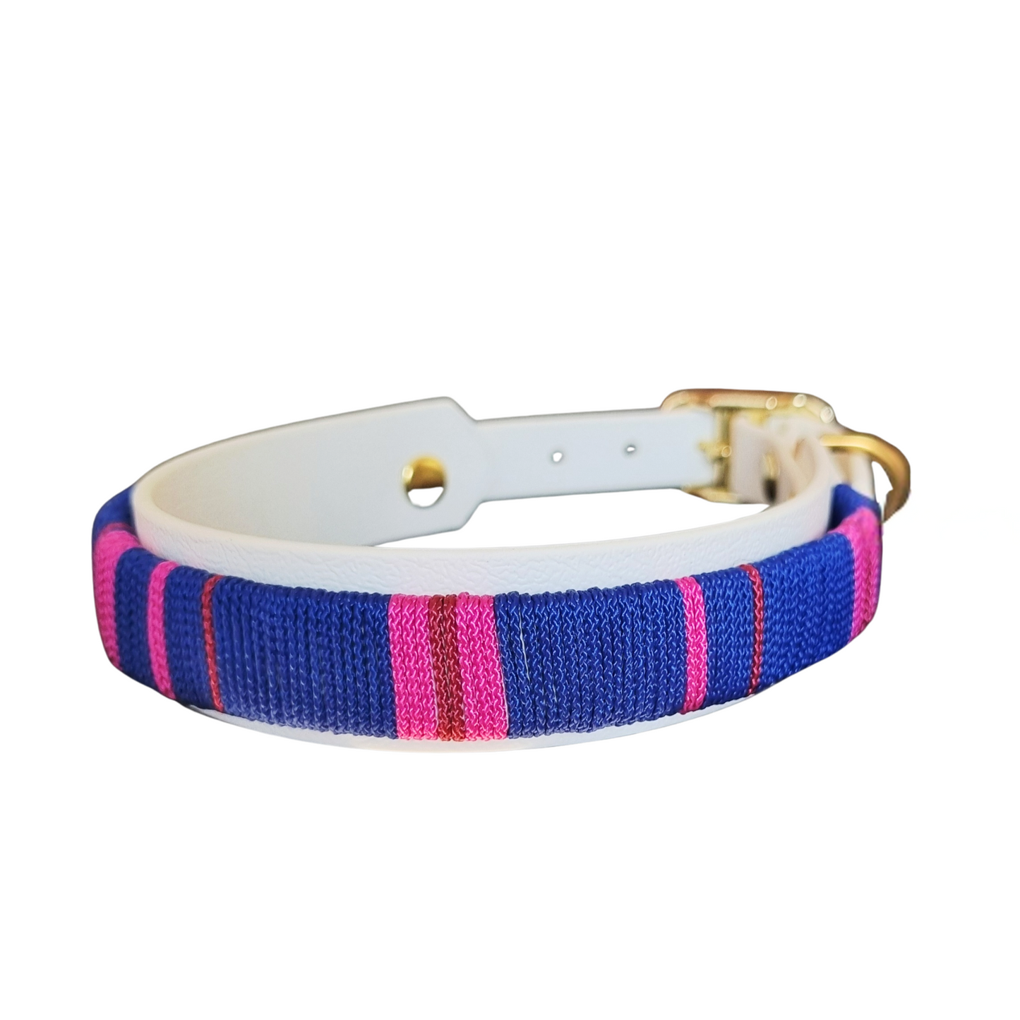 Handgeweven halsband uit de Cali Wave collectie, kleurrijk en waterproof, gemaakt door Dazzling Dog.