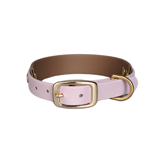 lila bruine halsband met gouden gesp